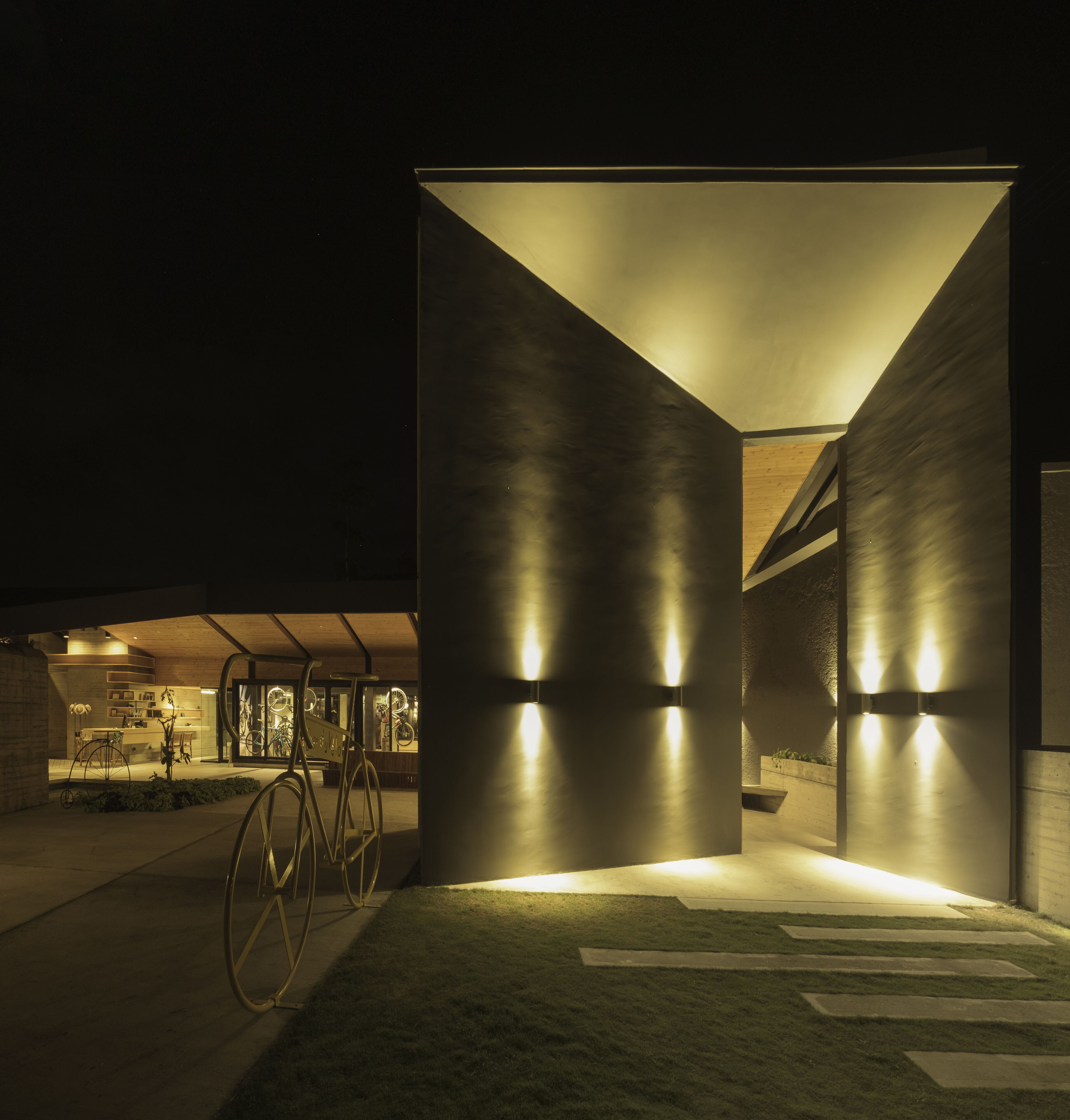 Vista frontal de la propiedad