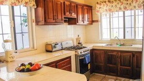 Private kitchen - Spacious One Bedroom Bungalow (Sin Nombre Loc. Rincón de Guayabitos)