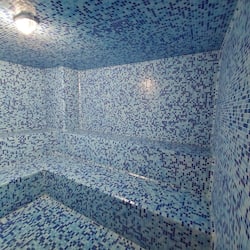 Body treatments, hydrotherapy, facials, reflexology, 1 treatment room