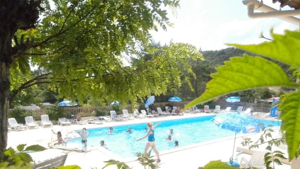Außenpool (je nach Saison geöffnet), beheizter Pool, Liegestühle