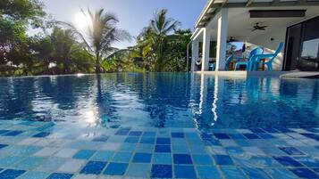 Piscina externa