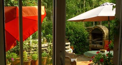 house in the green - just 10 minutes from the cathedral and 20 minutes by car to the airport