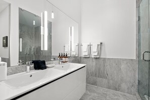 The Elizabeth Taylor Suite | Bathroom | Shower, designer toiletries, hair dryer, bathrobes - The CAPE (Prince Edward)