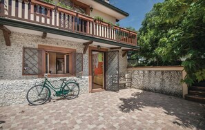 Exterior - Gorgeous home in Sant'Angelo Romano (Sant'Angelo Romano)