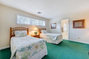 4 Schlafzimmer, Bügeleisen/Bügelbrett, kostenloses WLAN, Bettwäsche