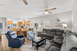 Smart TV, fireplace, offices