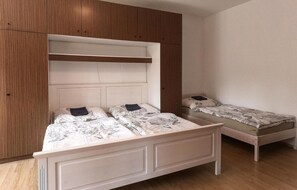 1 Schlafzimmer, Internetzugang, Bettwäsche