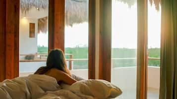 Junior Room, Garden View | Premium bedding, down comforters, pillowtop beds, minibar