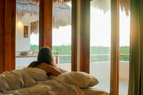 Junior Room, Garden View | Premium bedding, down comforters, pillowtop beds, minibar