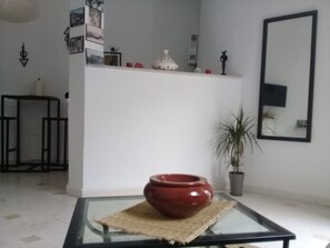TV, books, stereo