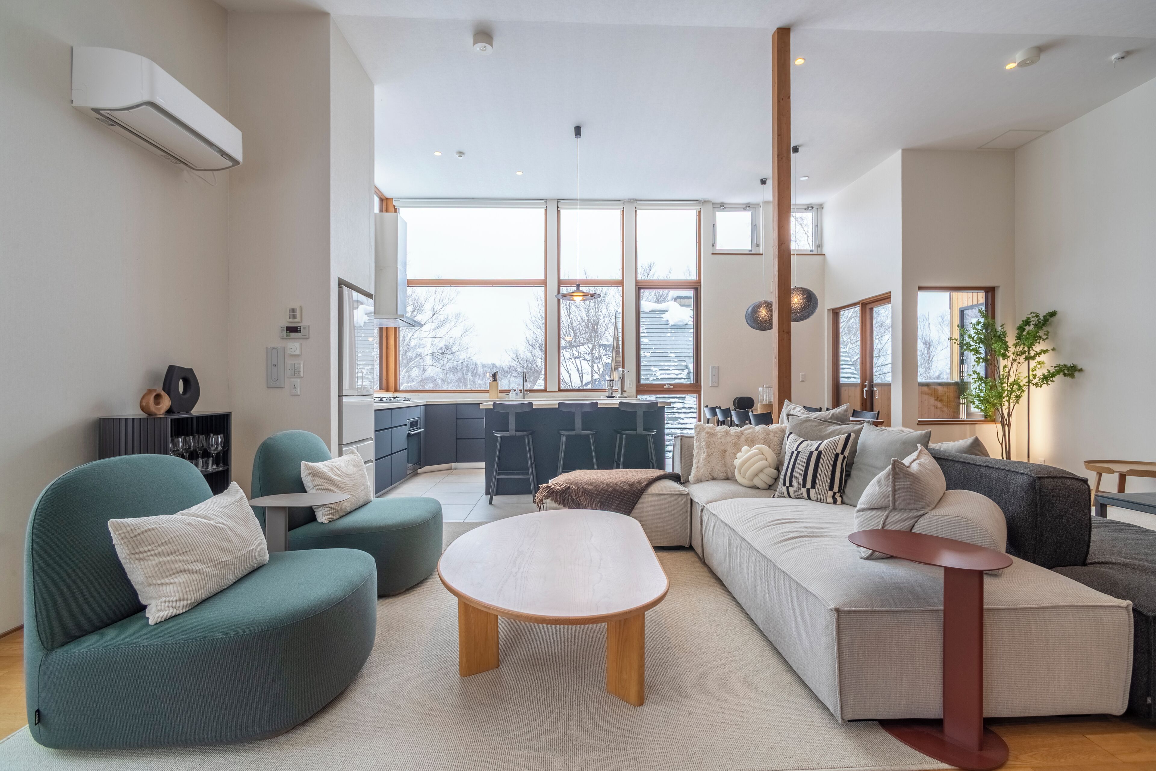 House | Living area | Flat-screen TV, Netflix