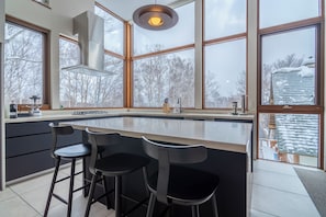 Ferienhaus | Eigene Küche | Kühlschrank, Mikrowelle, Herdplatte, Wasserkocher mit Kaffee-/Teezubehör
