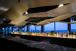 Bar (in der Unterkunft)