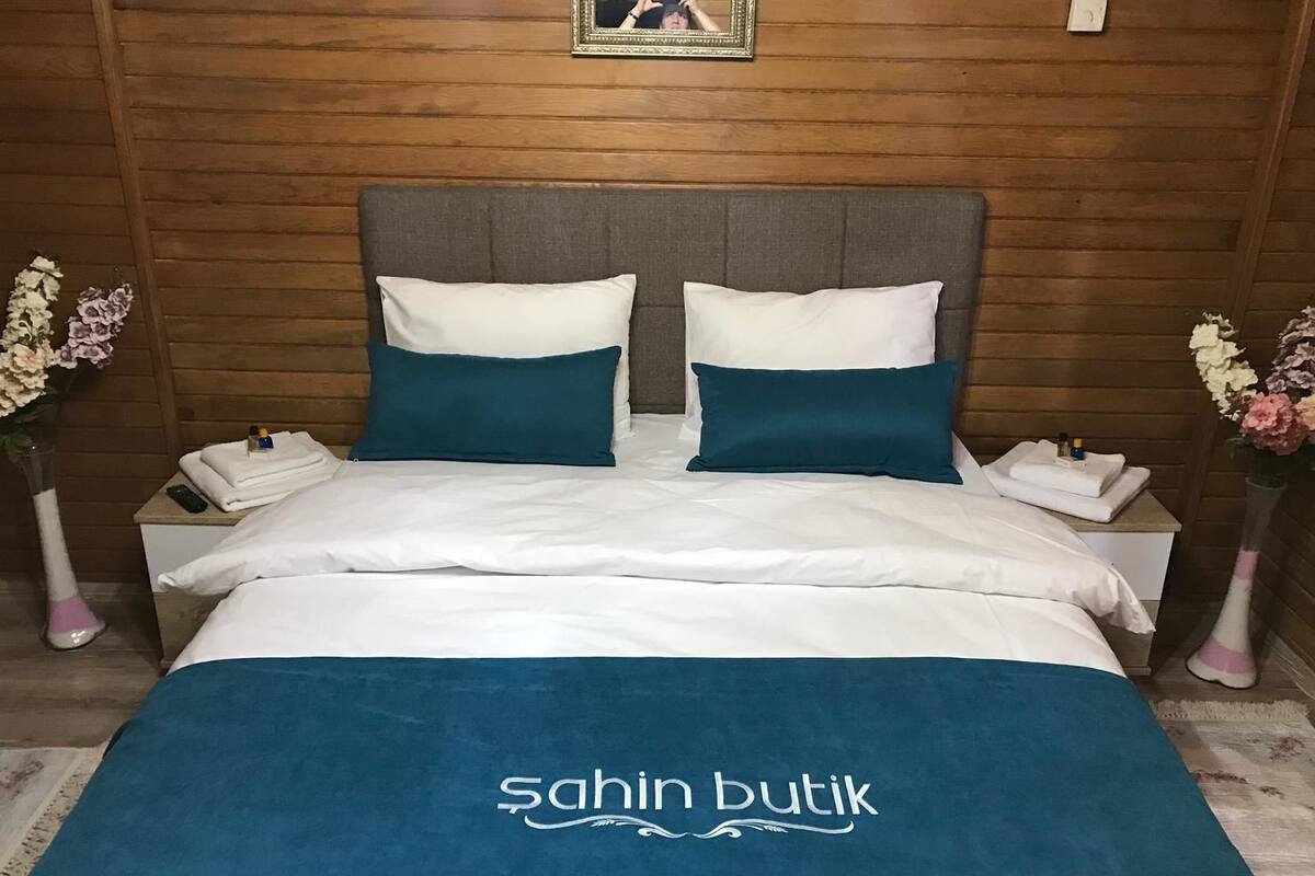 Family House, Multiple Beds, Lake View | WiFi (free)