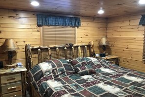 3 bedrooms, bed sheets