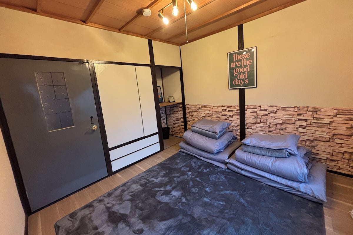 1 chambre, décoration personnalisée, ameublement personnalisé