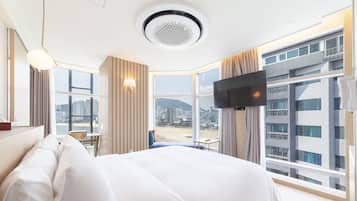 Suite Royale, non-fumeurs, vue océan (Ocean) | 1 chambre, draps italiens Frette, literie de qualité supérieure