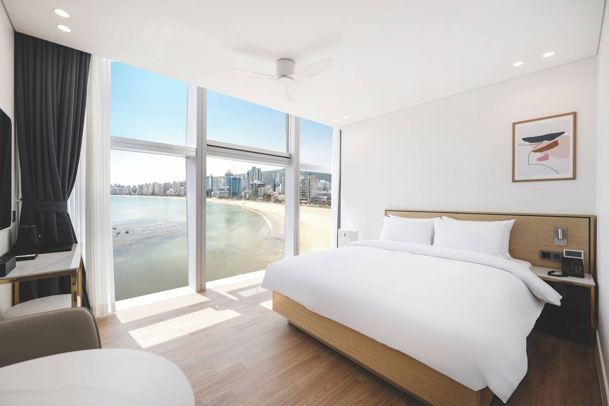 套房, 多張床, 非吸煙房, 海景 (Ocean) | 義大利 Frette 床單、高級寢具、羽絨被、舒適加層