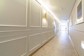 Hallway - Ocean 2 Heaven (Busan)