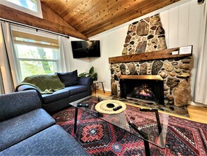 TV, fireplace, offices