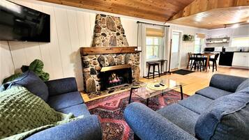 TV, fireplace, offices