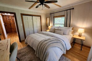 2 bedrooms, memory foam beds, desk, iron/ironing board