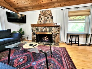 TV, fireplace, offices