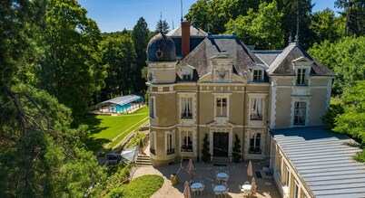 Castle of Frétoy in Burgundy