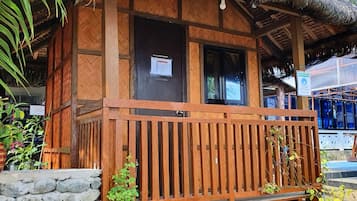 1 habitación, escritorio, wifi gratis y ropa de cama