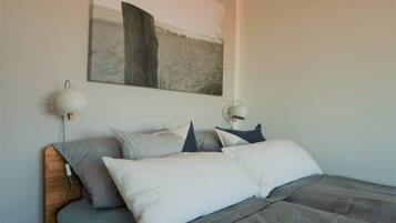 2 bedrooms, free WiFi