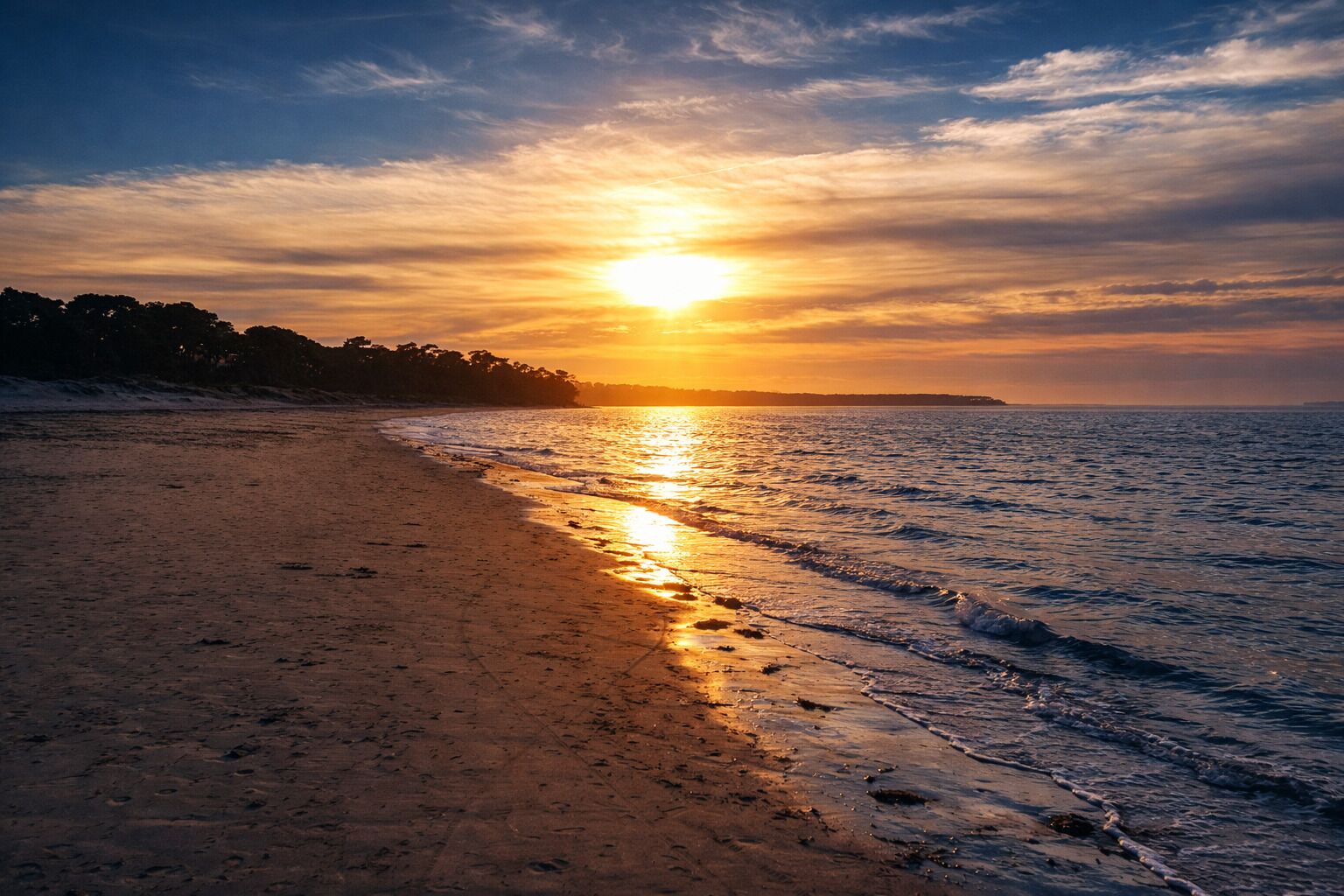 Plage, chaises longues