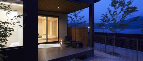Chambre Premium, non-fumeurs (Japanese Western, Private OpenAirBath) | Terrasse/Patio