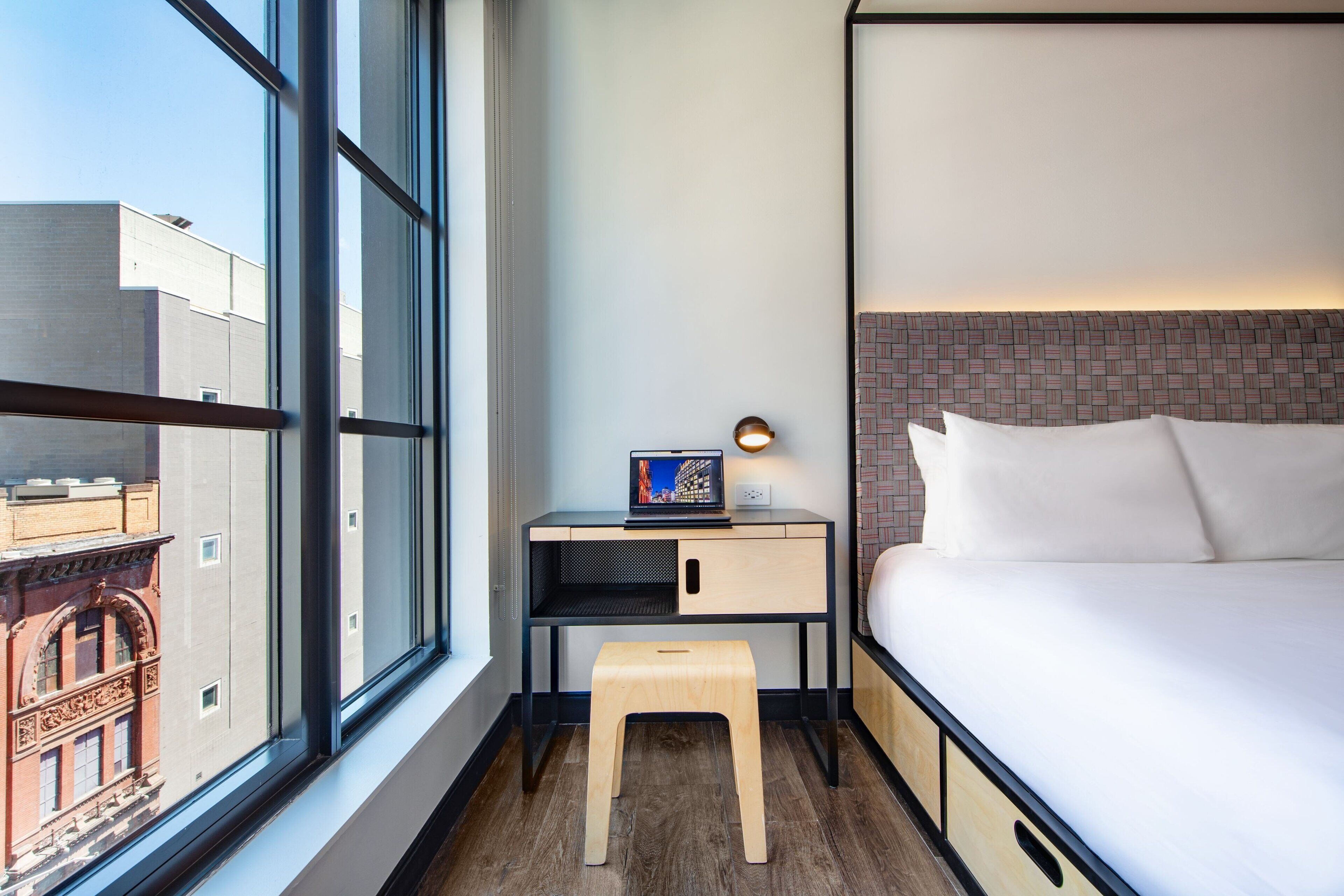 room, 1 king bed, non smoking | egyptian cotton sheets, premium bedding, in-room safe, laptop workspace