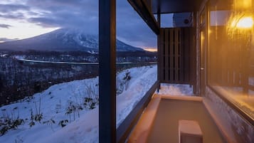 Townhouse (Type 5) | Bathroom | Separate bathtub and shower, deep-soaking bathtub, free toiletries