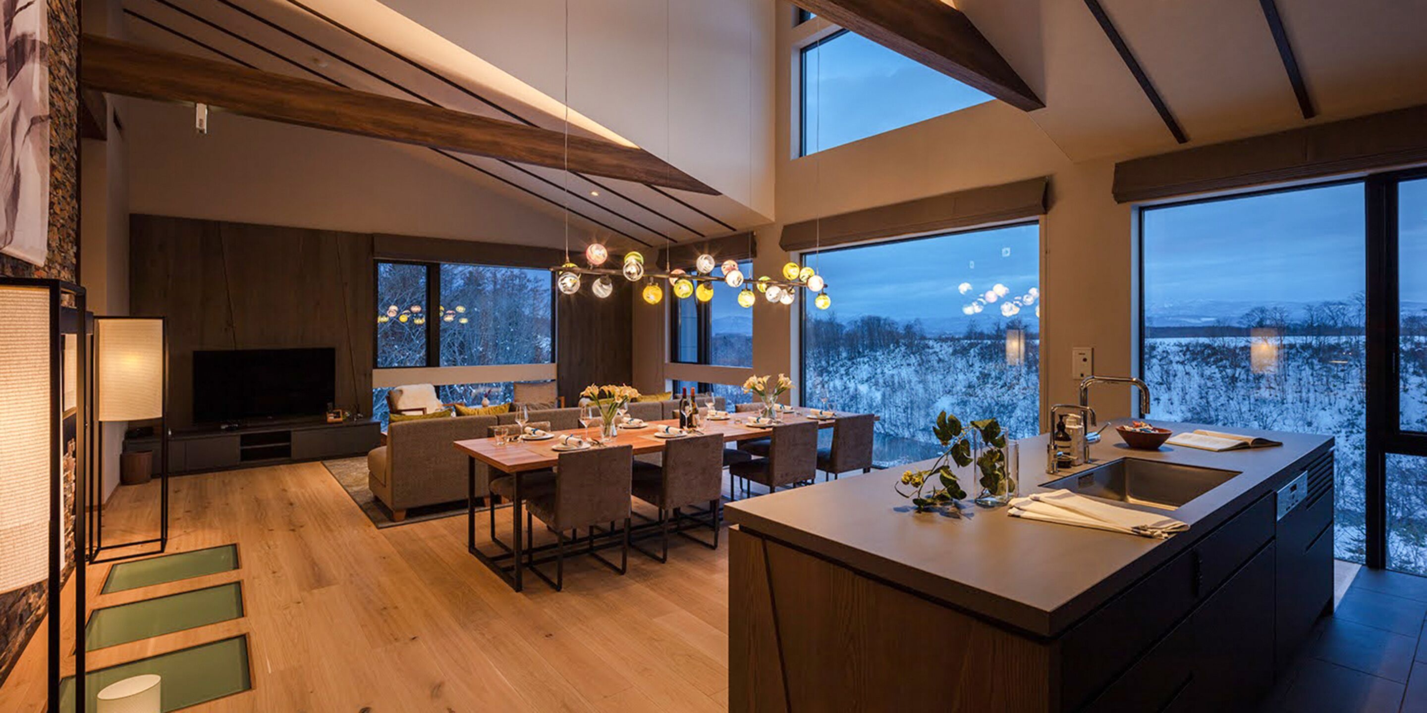 Townhouse (Type 5) | In-room dining
