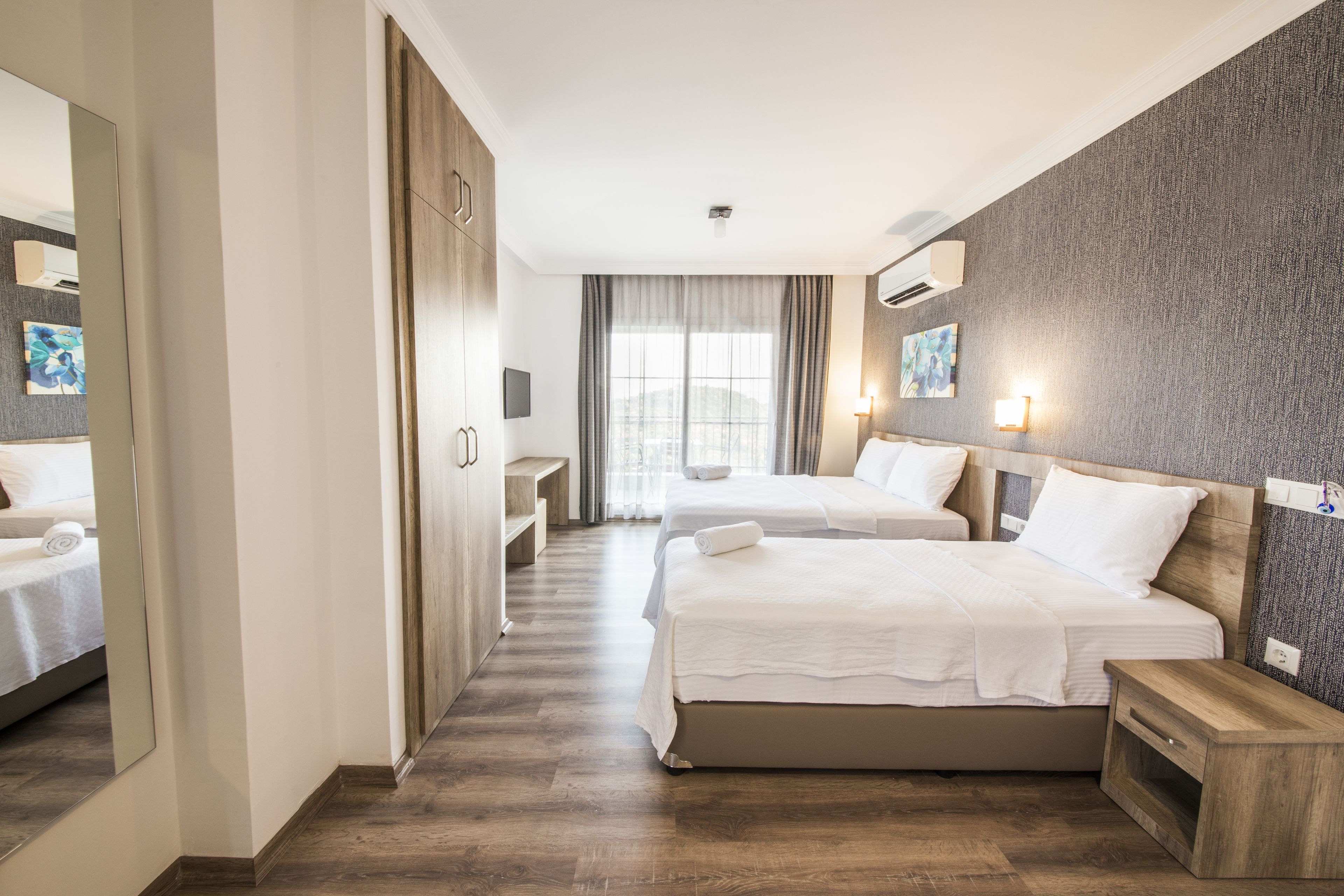 Deluxe Penthouse, Sea View (Deka) | Premium bedding, minibar, individually decorated, individually furnished