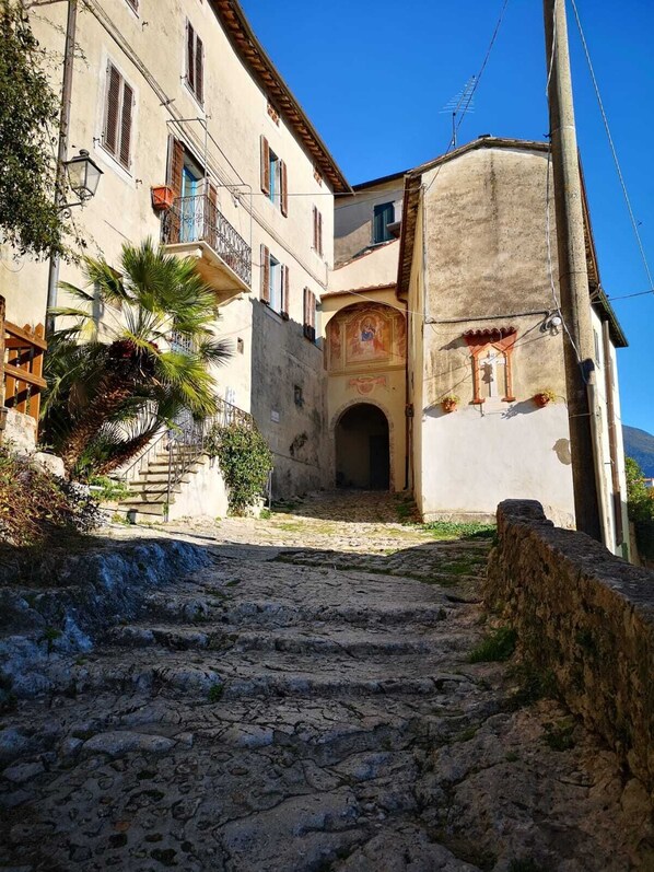 Property grounds - Il Tino - casa con terrazza vista mare in borgo medievale (Camaiore)