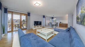 Apartment (24) | Living area