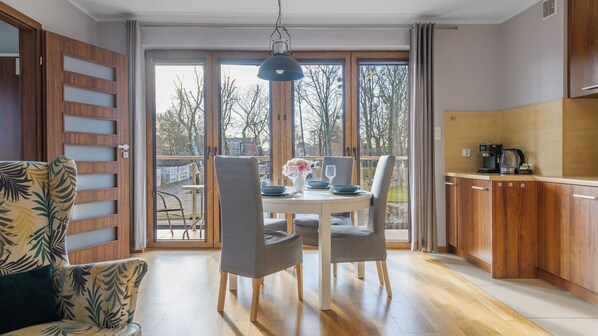 公寓 (17) | 客廳 | 平面電視