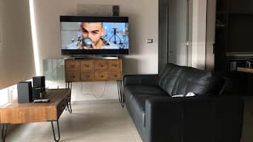 Télévision, médiathèque, chaîne hi-fi