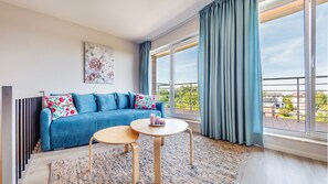 Leilighet (5/25) | Oppholdsområde | Flatskjerm-TV