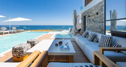 Wave Villa, Beach Front Retreat! Annehmlichkeiten zu Fuß erreichbar!