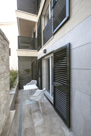 Comfort-huoneisto, terassi | Terassi/patio