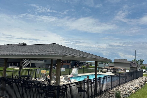 Innenpool, Außenpool