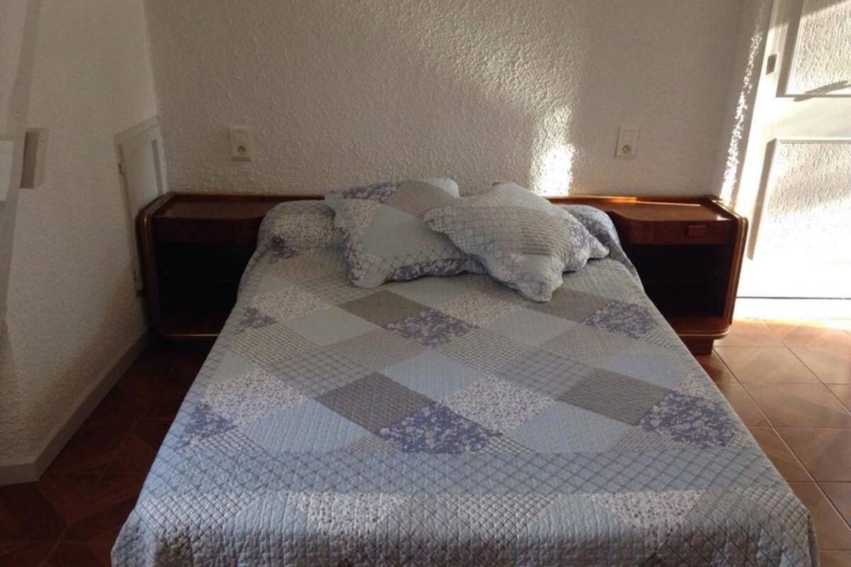 Dreibettzimmer | 1 Schlafzimmer, individuell dekoriert, individuell eingerichtet