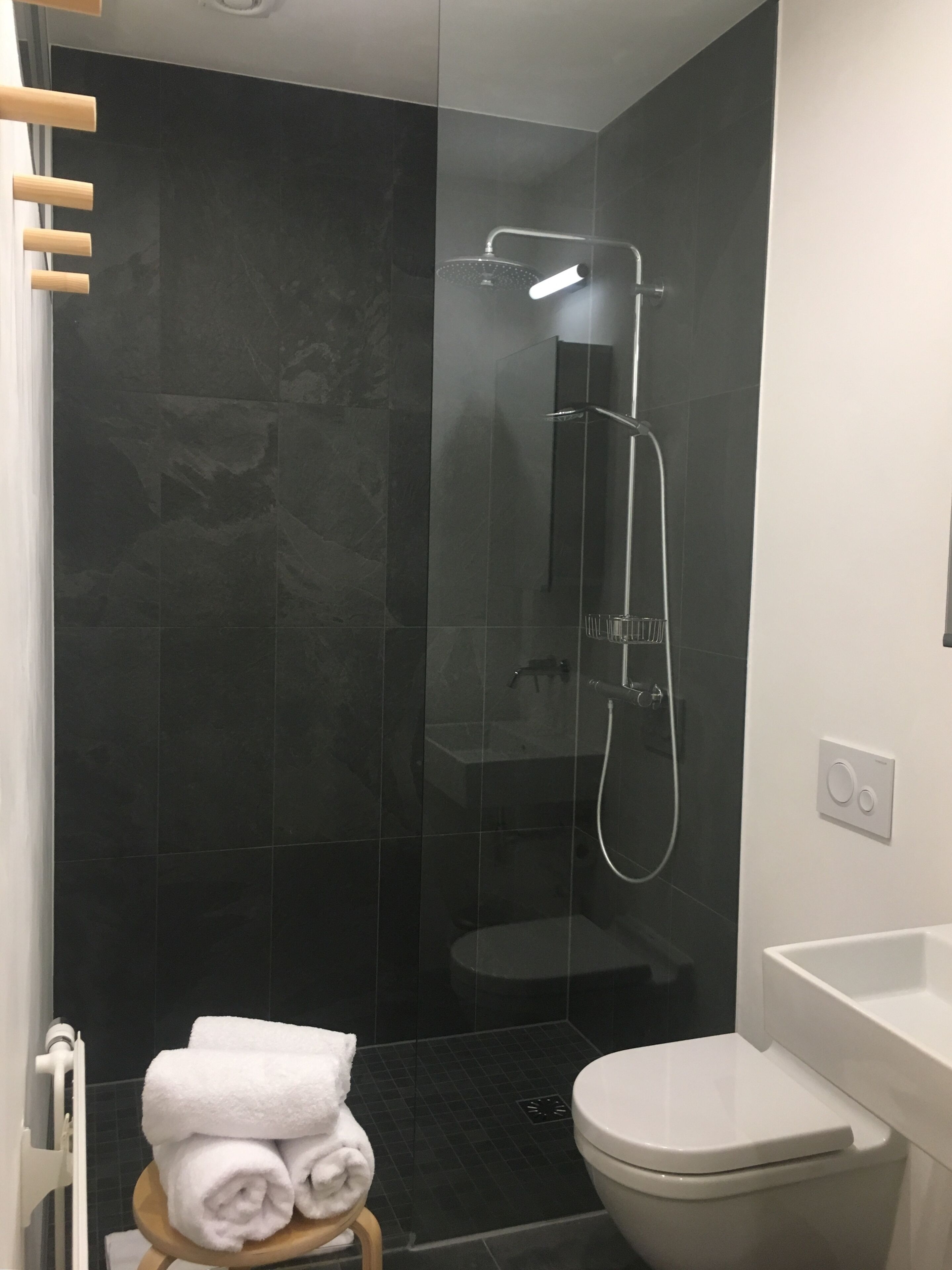 exclusive double room | bathroom | shower, hair dryer, towels