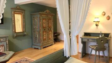 Dobbeltrom – deluxe | Skrivebord, wi-fi (inkludert) og sengetøy