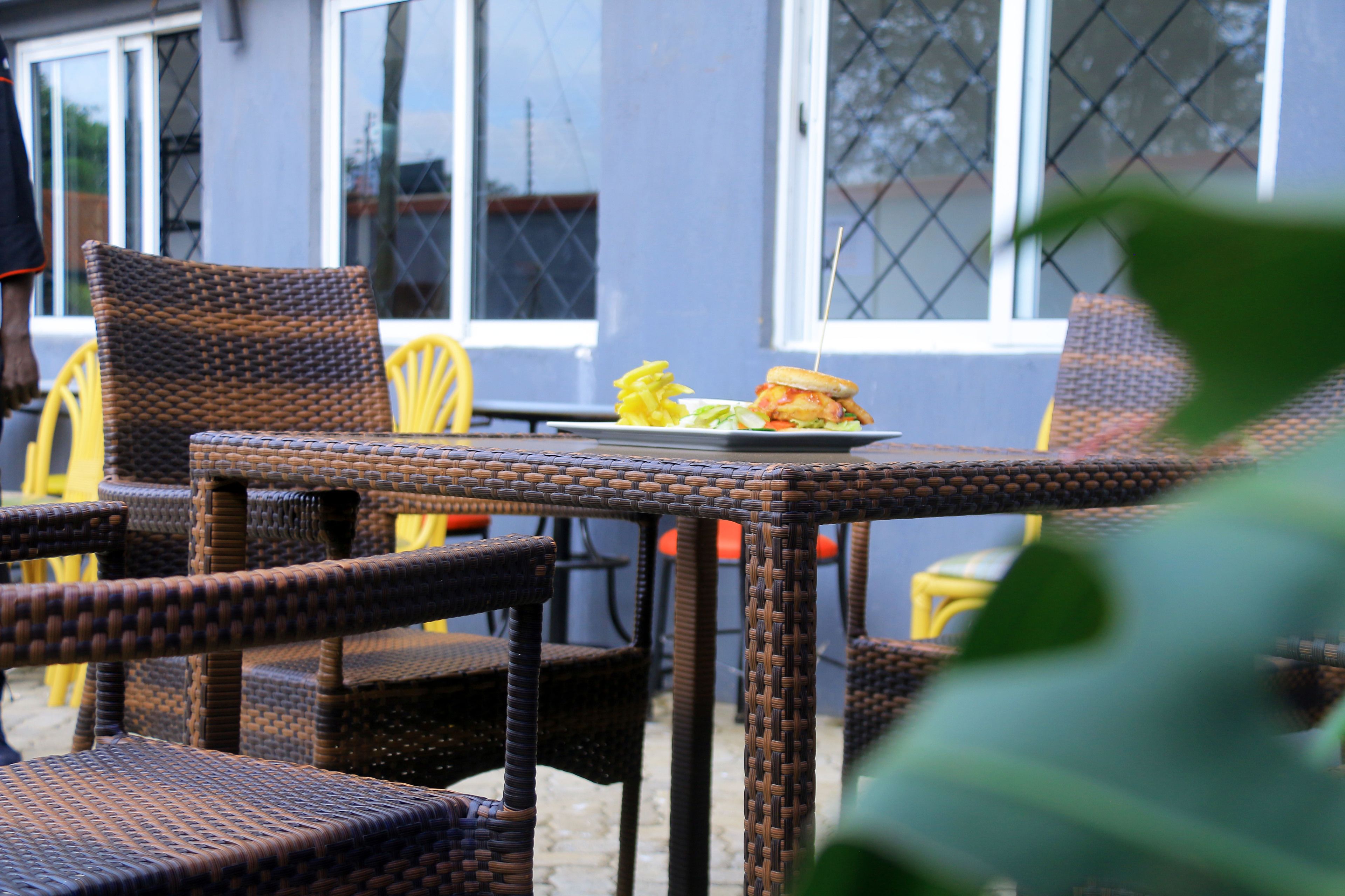 Breakfast, lunch, dinner served; local and international cuisine 