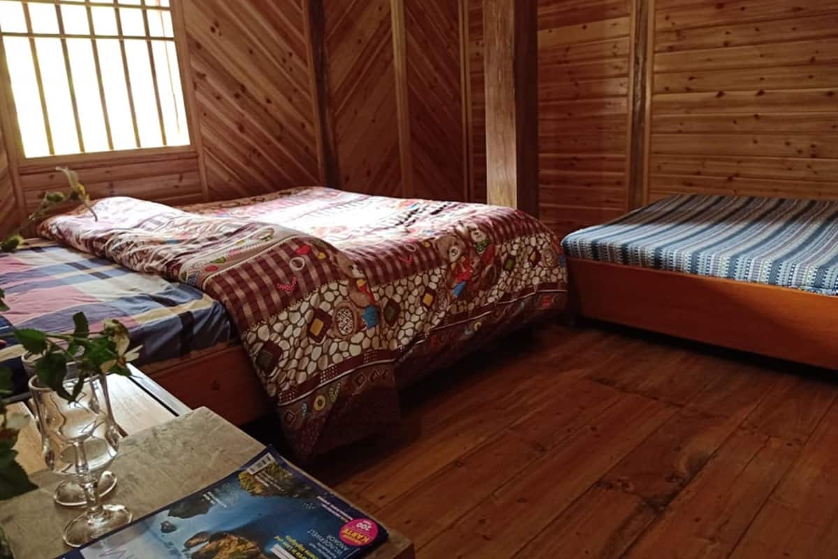 Sistema de insonorización, wifi gratis y ropa de cama