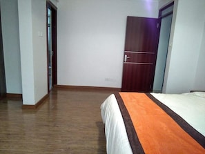 Appartement, 3 chambres | Literie de qualité supérieure, matelas mémoire de forme, bureau